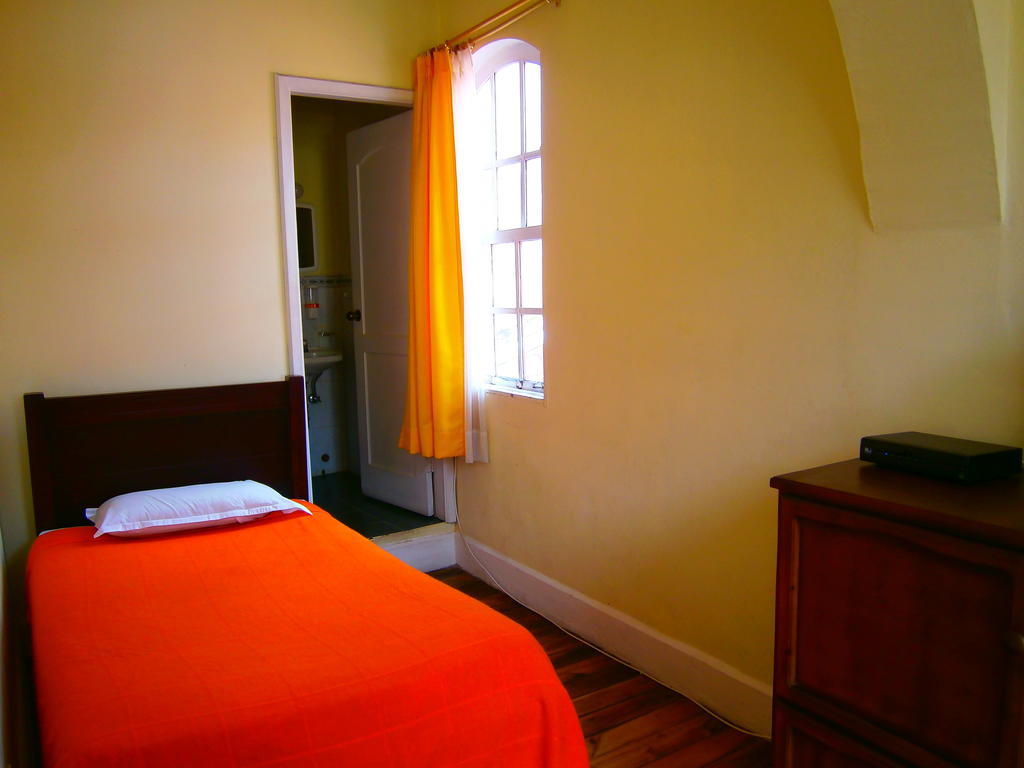 The Yellow House كويتو الغرفة الصورة